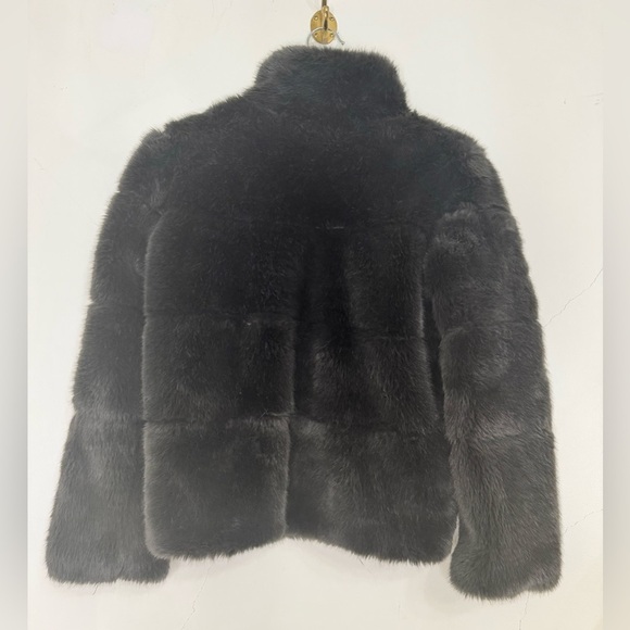 Zara Faux Fur High Collar Soft Mob Wife Long Sleeve Cropped Hidden Pockets Coat - Picture 4 of 12